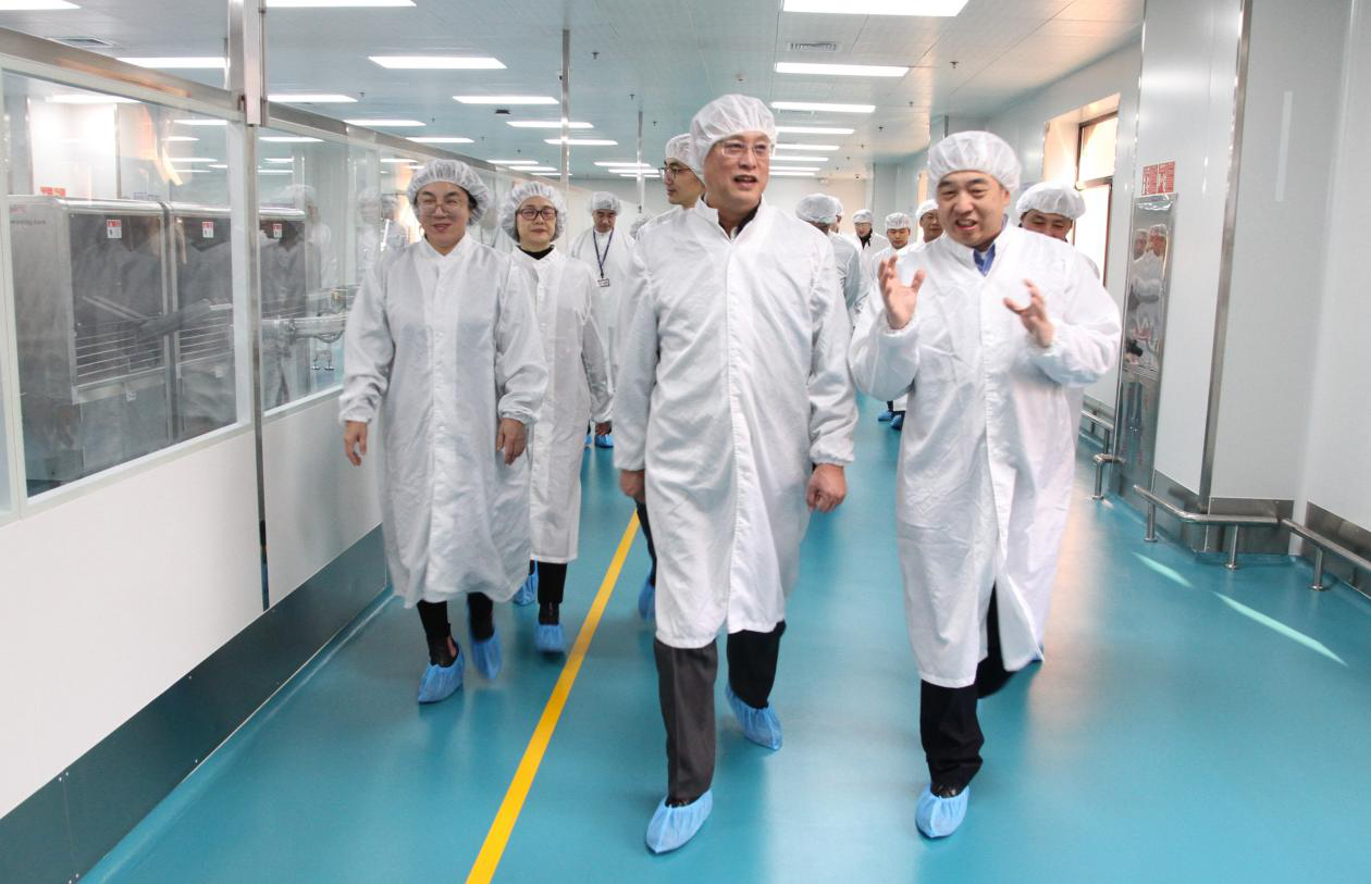 成人av
主要负责同志到大连调研督导药品安全工作